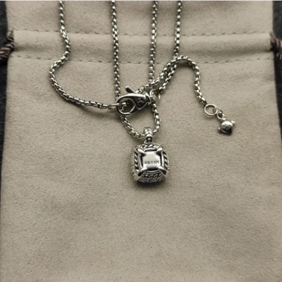 David Yurman 925 Silver Pave Diamond Cushion Necklace with Original Pouch - Picture 4 of 4